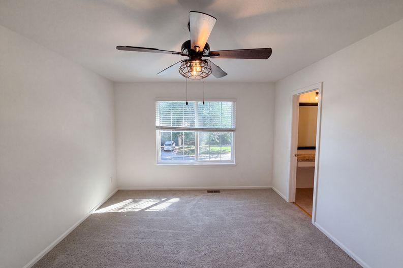 Photo 13 of 21 of 2154 Gold Dust Ln, Highlands Ranch, CO