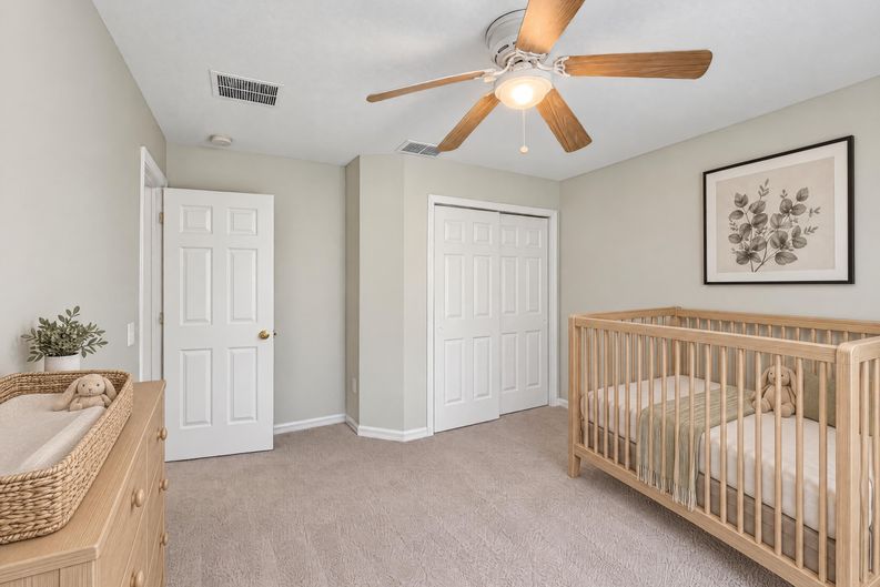 Photo 18 of 26 of 2474 Mallow Oak Ct, Apopka, FL