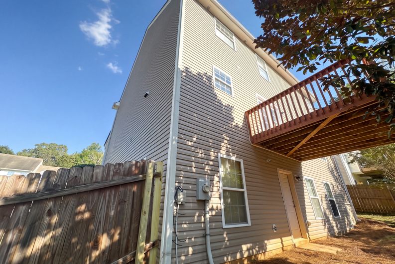 Photo 49 of 53 of 6730 Island Pointe Dr, Buford, GA