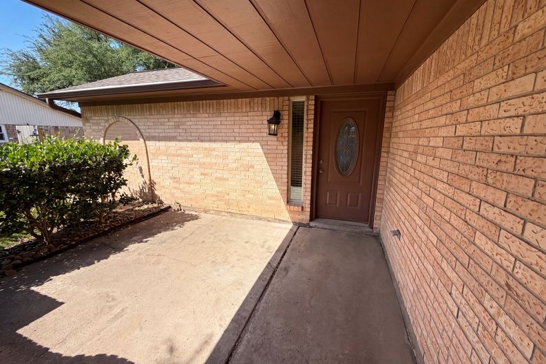 Photo 19 of 22 of 342 Queenstown Rd, Houston, TX