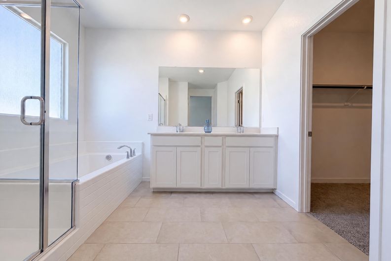 Photo 10 of 19 of 8364 Caldera Hills Ave, Las Vegas, NV