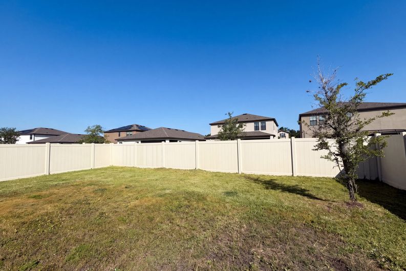 Photo 31 of 33 of 12643 Horseshoe Bend Dr, Lithia, FL