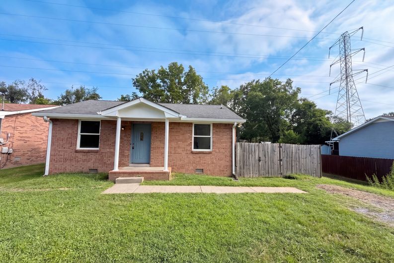 Photo 14 of 16 of 1344 Love Joy Ct, Nashville, TN