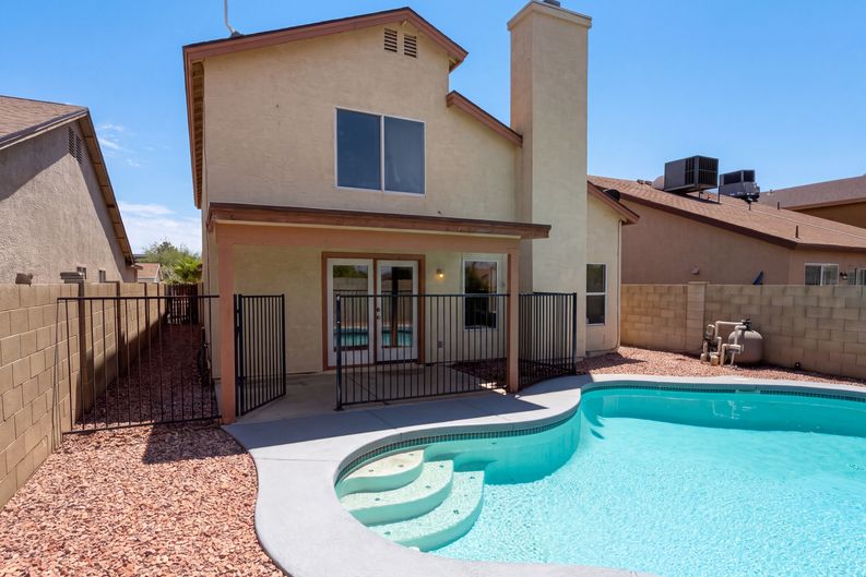 Photo 5 of 30 of 7436 W Sanna St, Peoria, AZ