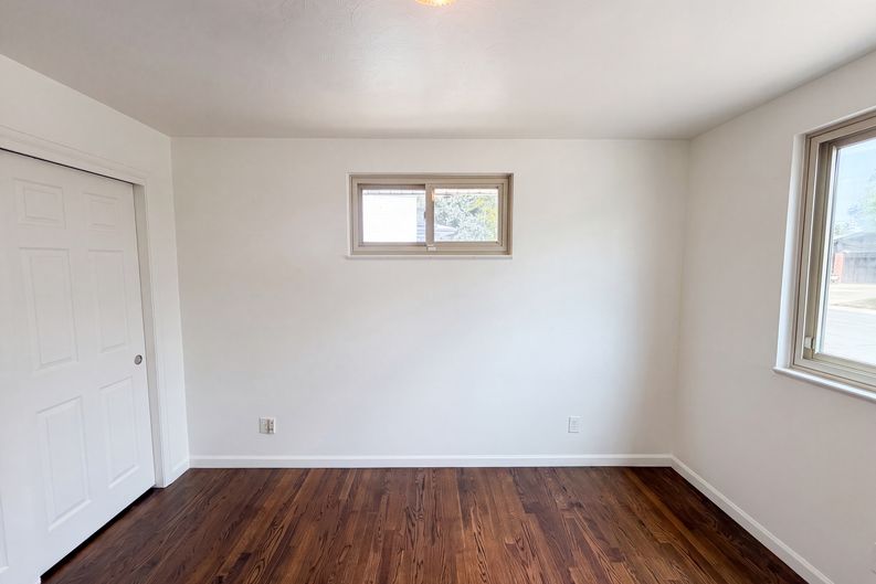 Photo 14 of 28 of 885 W 7th Avenue Dr, Broomfield, CO