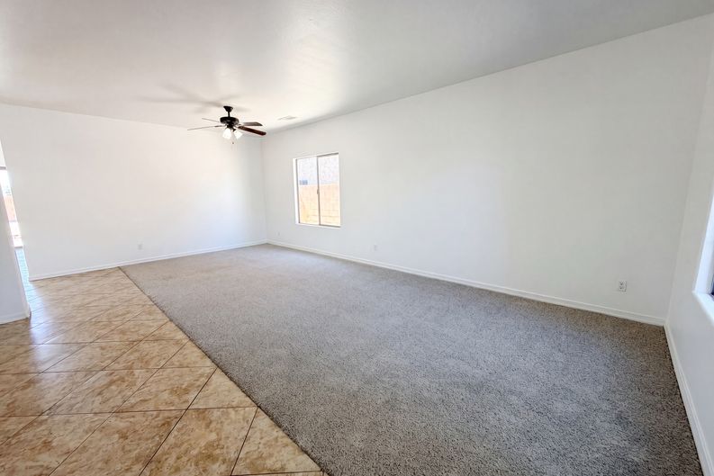 Photo 7 of 41 of 3269 N 301st Dr, Buckeye, AZ