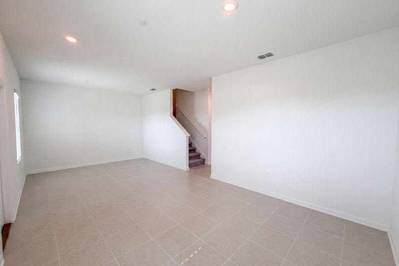 Photo 3 of 27 of 2224 Red Sun St, Apopka, FL