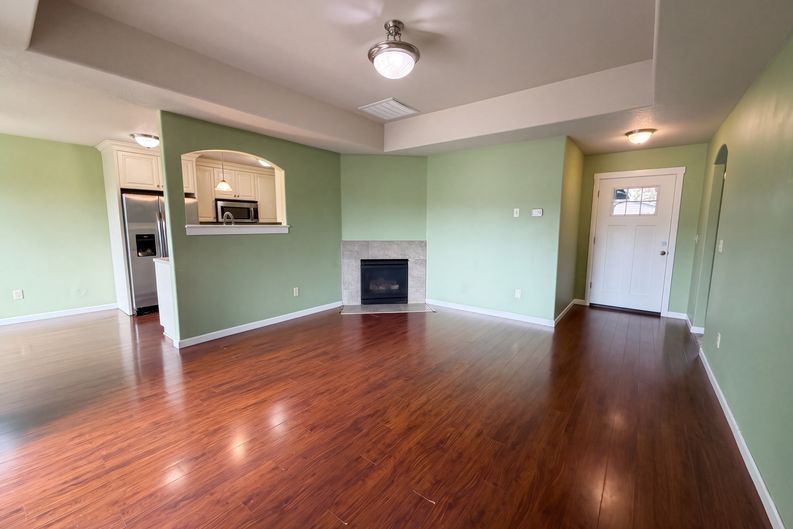 Photo 10 of 14 of 1615 SE Jonathan Ave, Dallas, OR