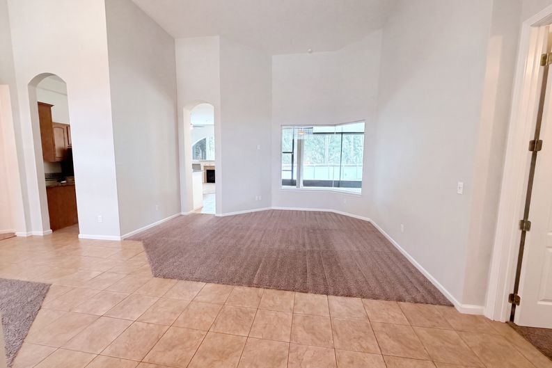 Photo 7 of 21 of 845 Songbird Dr, Orange Park, FL