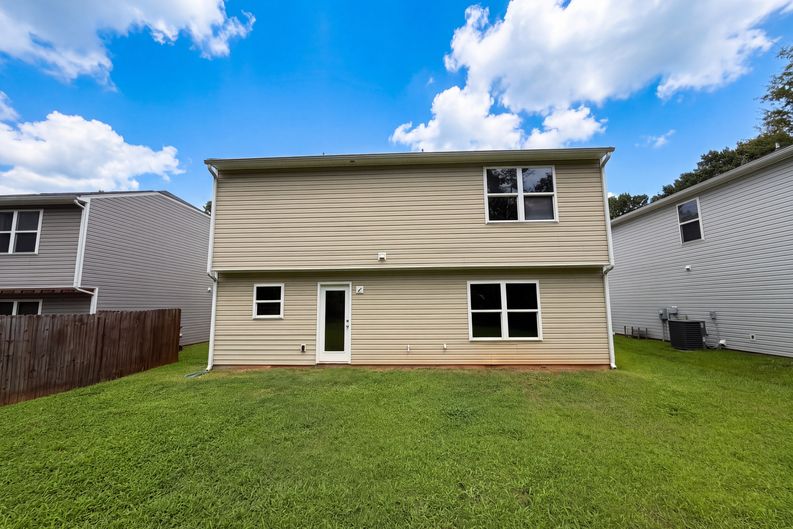 Photo 5 of 24 of 616 Faith Dr SW, Concord, NC