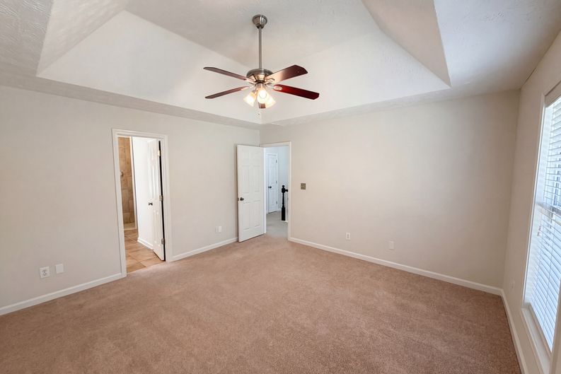 Photo 4 of 25 of 3099 Brooksong Way, Dacula, GA