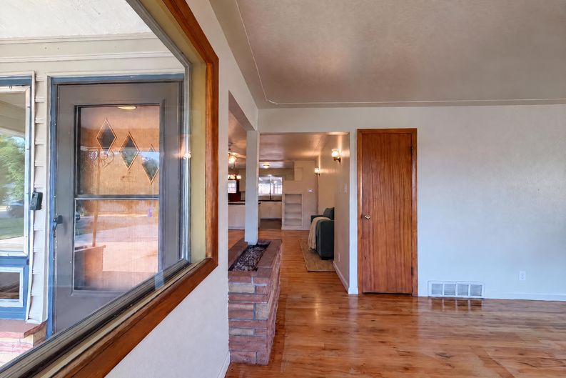 Photo 23 of 43 of 1535 W 15th St, Loveland, CO