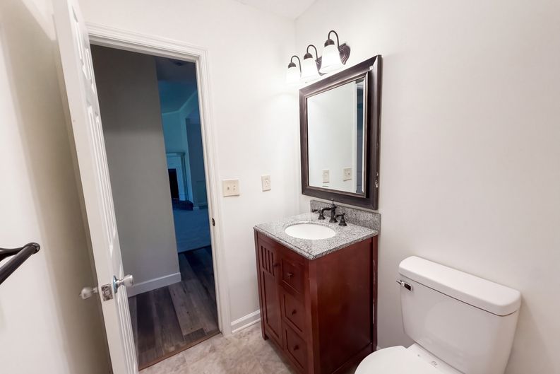 Photo 13 of 26 of 206 Ohara Dr, Albertville, AL