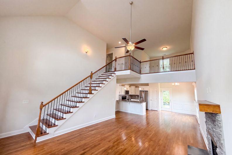 Photo 3 of 25 of 5152 Cedar Retreat Dr, Murfreesboro, TN
