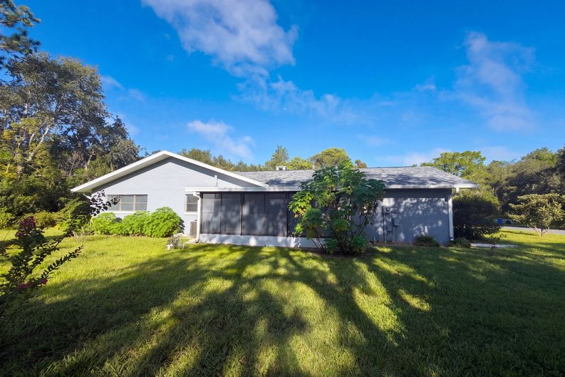 Photo 5 of 31 of 15 Shumard Ct E, Homosassa, FL