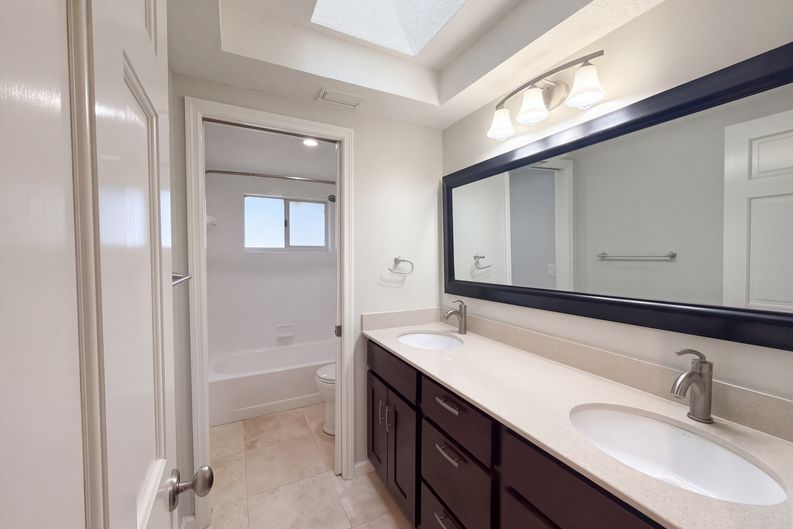 Photo 24 of 30 of 455 Longmeadow Ln, Longwood, FL