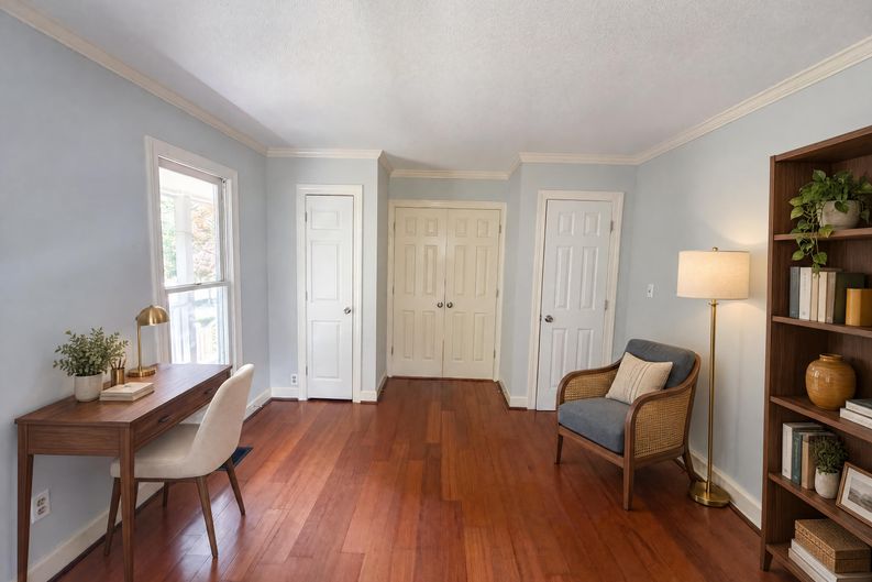 Photo 5 of 22 of 102 Carmel Ct, Cary, NC