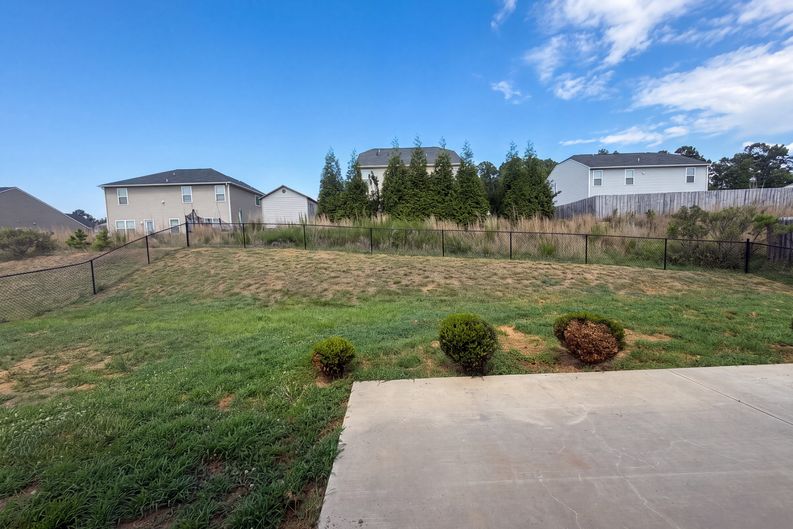 Photo 18 of 24 of 1134 Aster Way, Burlington, NC