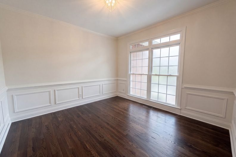 Photo 7 of 30 of 2298 Camden Dr SW, Marietta, GA