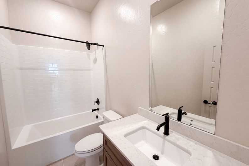 Photo 16 of 17 of 2246 N Marion Ave, Clovis, CA