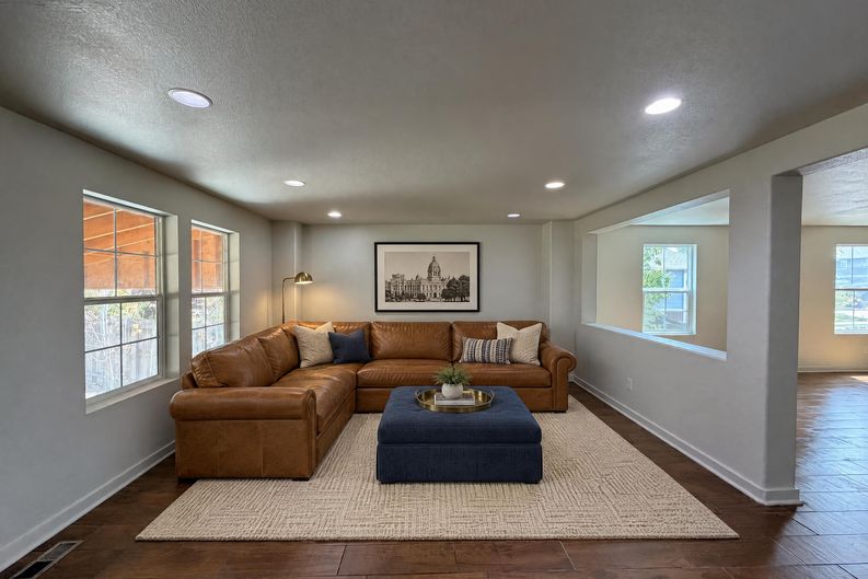 Photo 11 of 40 of 13480 Uinta St, Thornton, CO