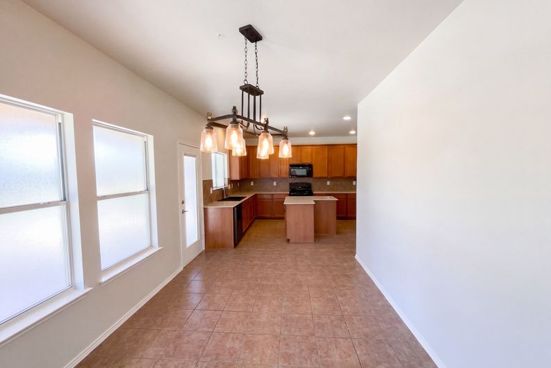 Photo 8 of 24 of 137 Deerwood Oaks, Boerne, TX