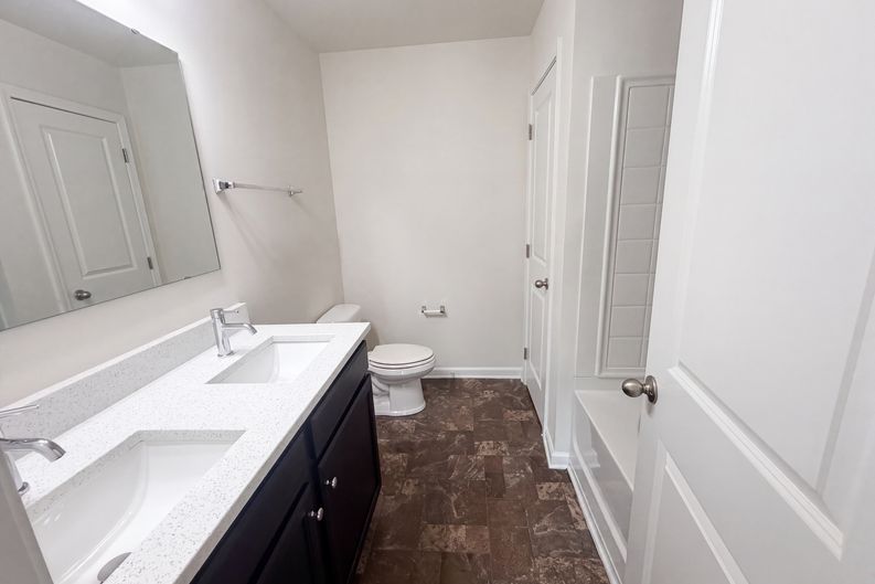 Photo 13 of 28 of 6800 Olivia Ct, Whitsett, NC