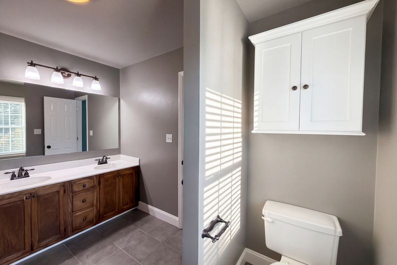 Photo 22 of 30 of 201 Wainsley Pl, Matthews, NC