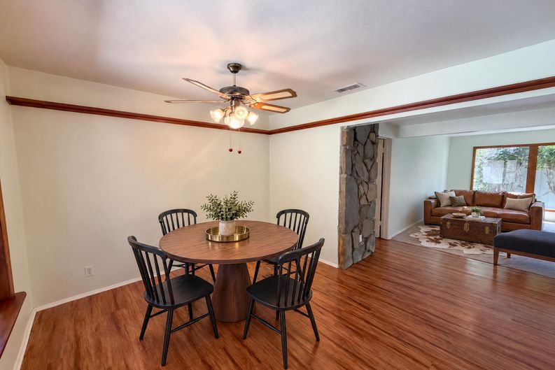 Photo 11 of 23 of 41219 Tava Ln, Hemet, CA