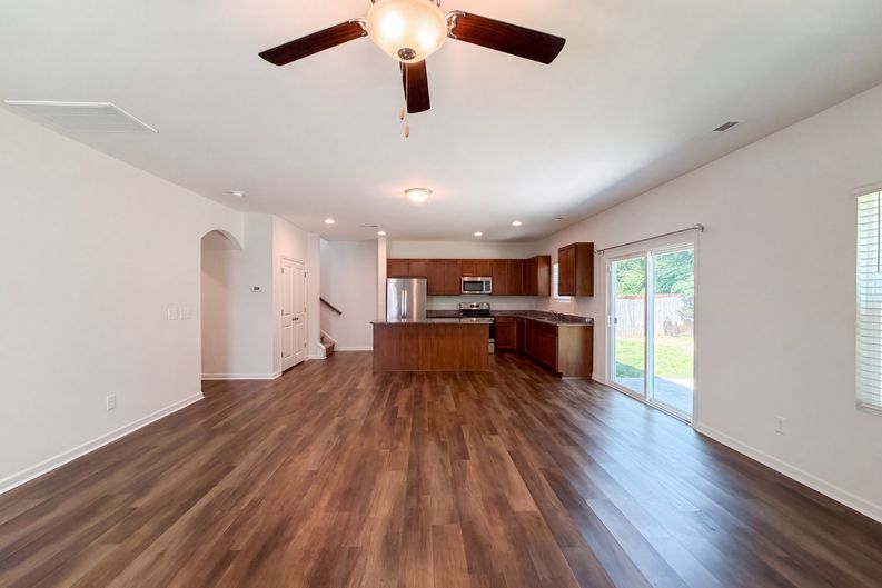 Photo 3 of 28 of 1957 Glenburn Dr, Winston Salem, NC