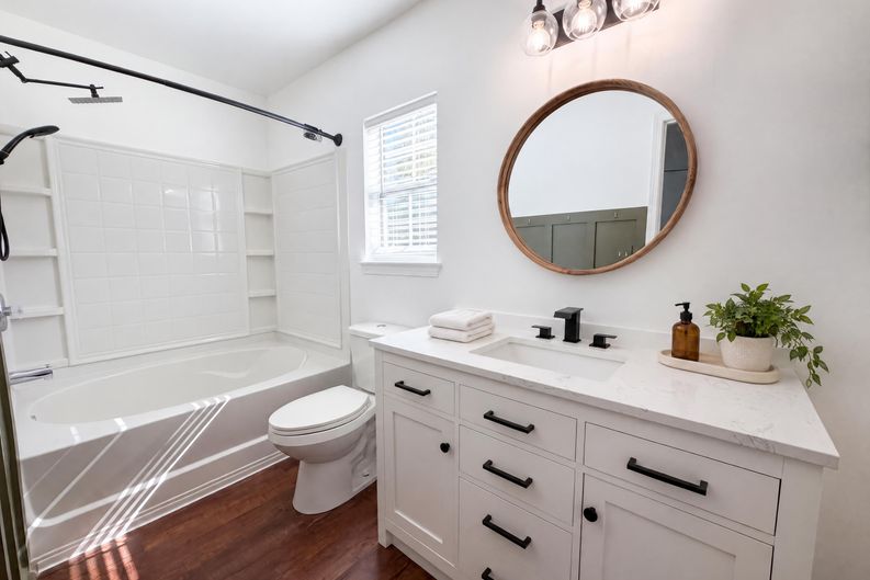 Photo 13 of 20 of 5138 Thornton Dr, Summerville, SC
