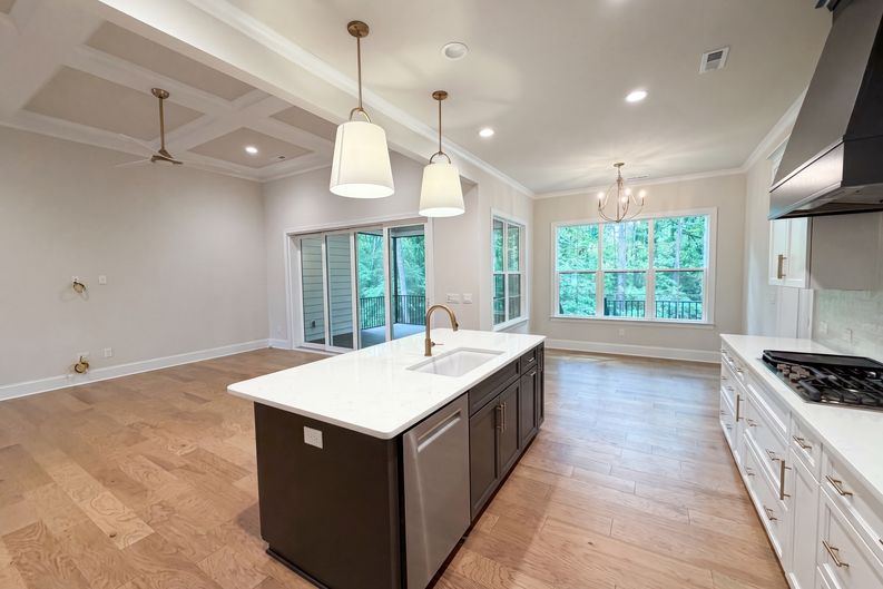 Photo 10 of 22 of 1020 Irish Creek Dr, Landis, NC