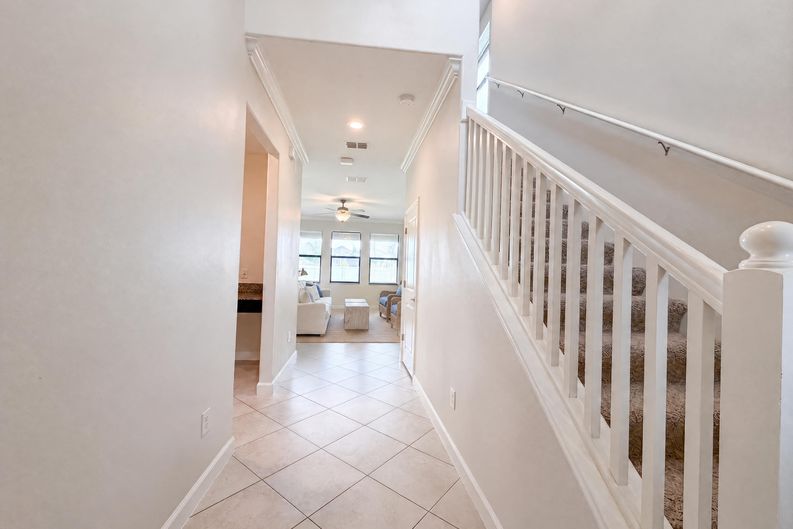 Photo 6 of 36 of 9709 Ivory Dr, Sun City Center, FL