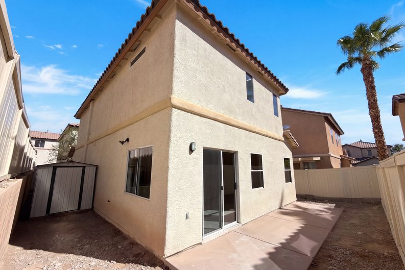 Photo 5 of 19 of 8141 Finch Feather St, Las Vegas, NV