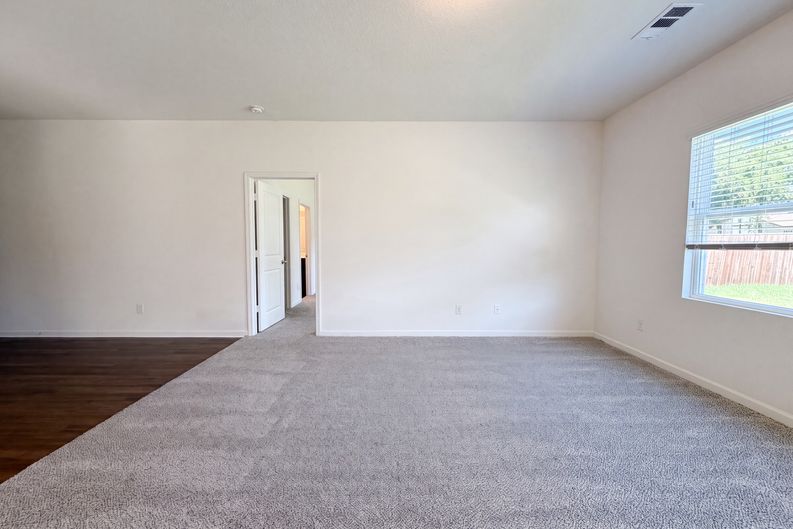 Photo 16 of 17 of 429 Starboard Dr, Crowley, TX