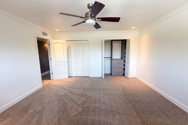 Photo 4 of 33 of 2244 E Nicolet Ave, Phoenix, AZ