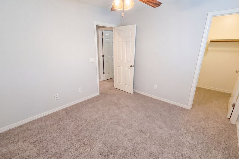 Photo 22 of 42 of 11719 W Port Au Prince Ln, El Mirage, AZ