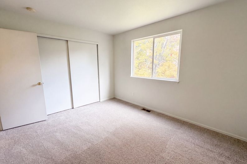 Photo 22 of 40 of 821 Sage Sparrow Cir, Highlands Ranch, CO