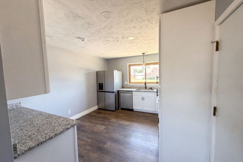 Photo 10 of 16 of 1512 Dovetail Dr, Fayetteville, NC