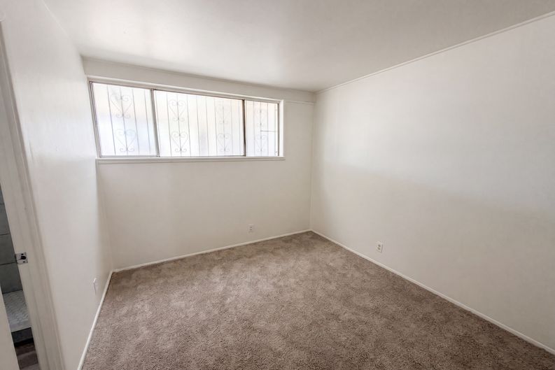 Photo 15 of 21 of 2901 N Cloverland Ave, Tucson, AZ
