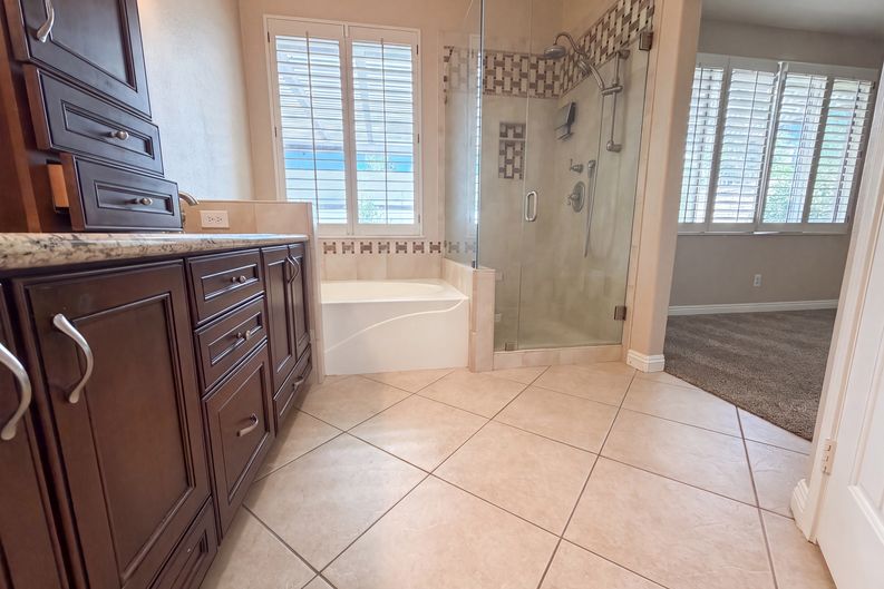 Photo 17 of 33 of 7102 Breno Pl, Rancho Cucamonga, CA