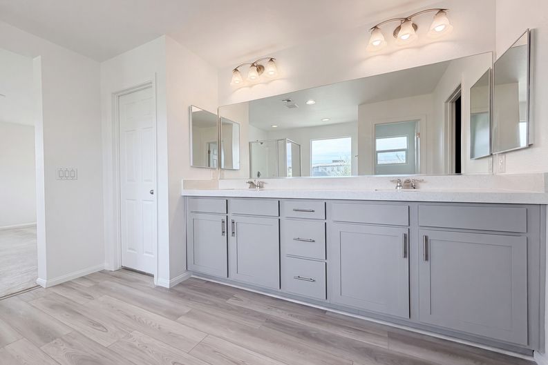 Photo 11 of 46 of 1561 Redolence Ave, North Las Vegas, NV