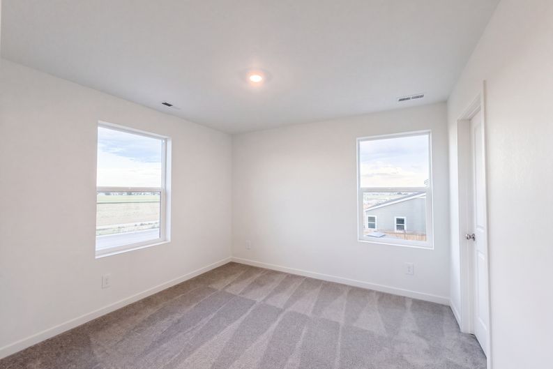 Photo 16 of 20 of 139 Mia Ln, Johnstown, CO