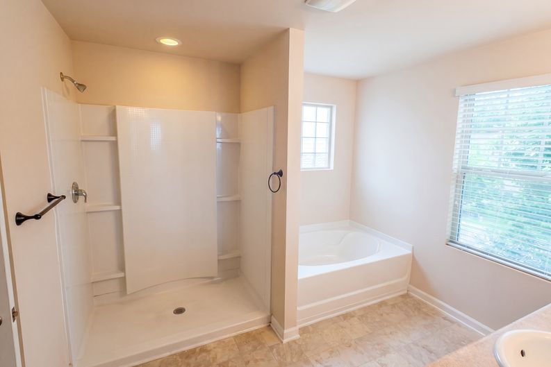 Photo 6 of 39 of 8496 Glenview St, Douglasville, GA