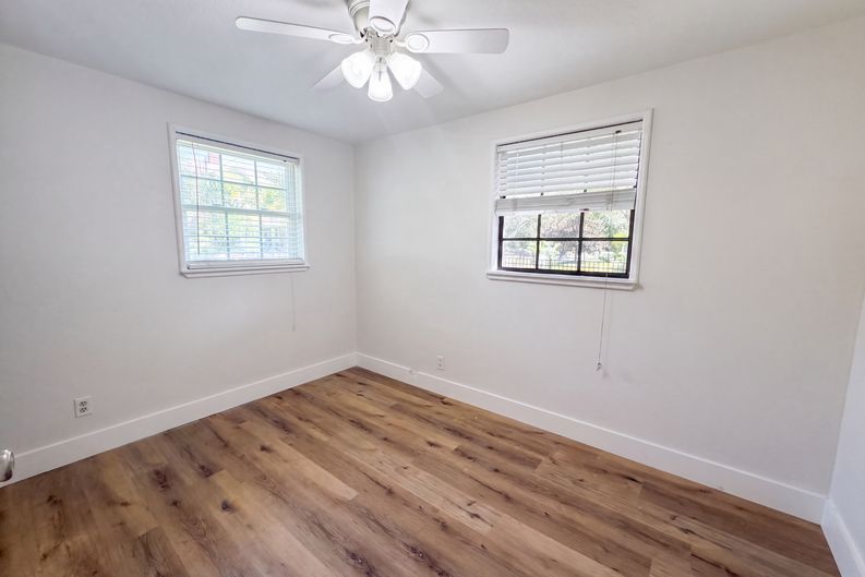 Photo 14 of 26 of 7405 S Desoto St, Tampa, FL
