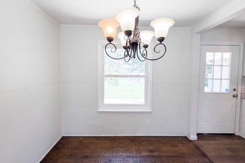 Photo 6 of 20 of 2415 Barnes Bridge Rd, Dallas, TX