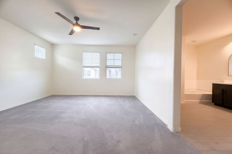 Photo 4 of 21 of 781 W Flintlock Way, Chandler, AZ