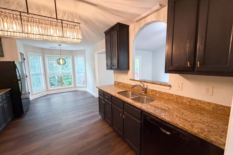 Photo 16 of 42 of 410 Redtail Rd, Jefferson, GA