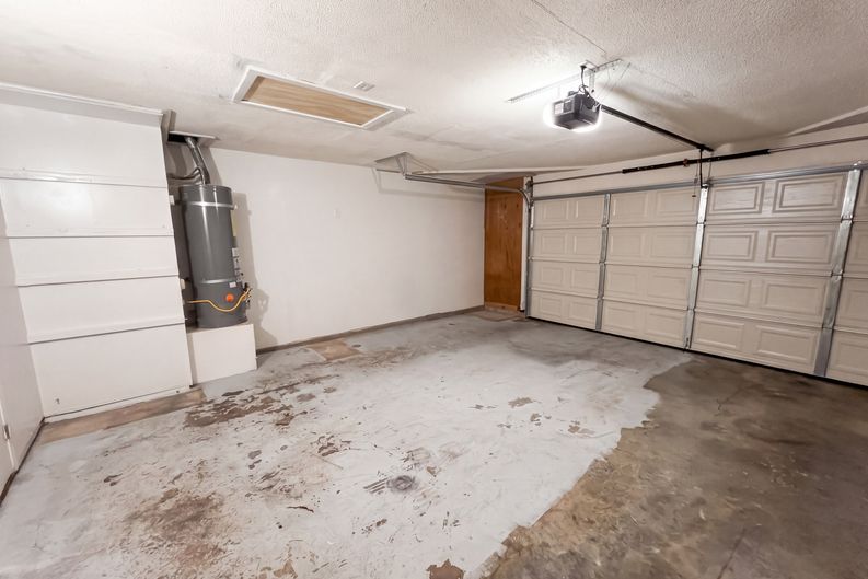 Photo 18 of 22 of 6300 Seyferth Way, Sacramento, CA
