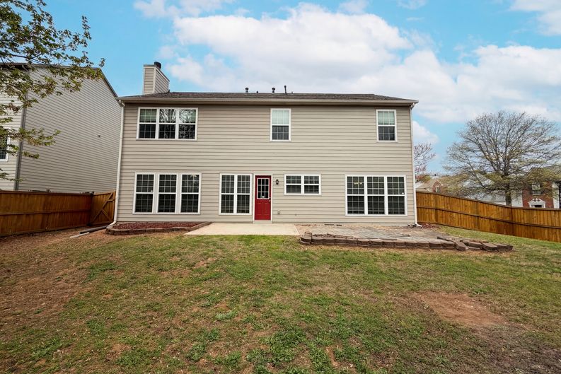 Photo 22 of 45 of 3935 Lake Lanier Dr, Duluth, GA